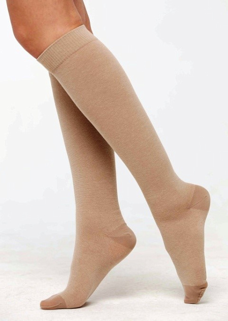 Чулки компрессионные до колена 2 класс с закрытым мыском