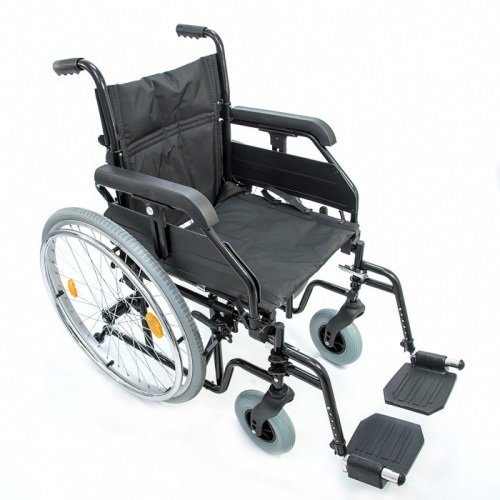 Кресло-коляска инвалидная 712N-1 (ширина сидения 43см, литые задние колеса)
