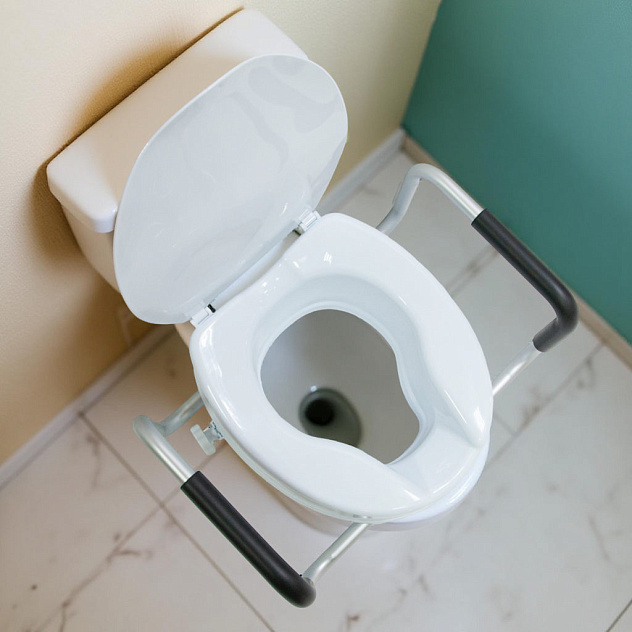 Насадка на унитаз Mega 712